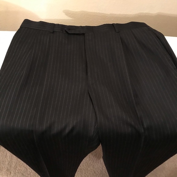 Jones Newyork 3 buttons Suit - Picture 11 of 17